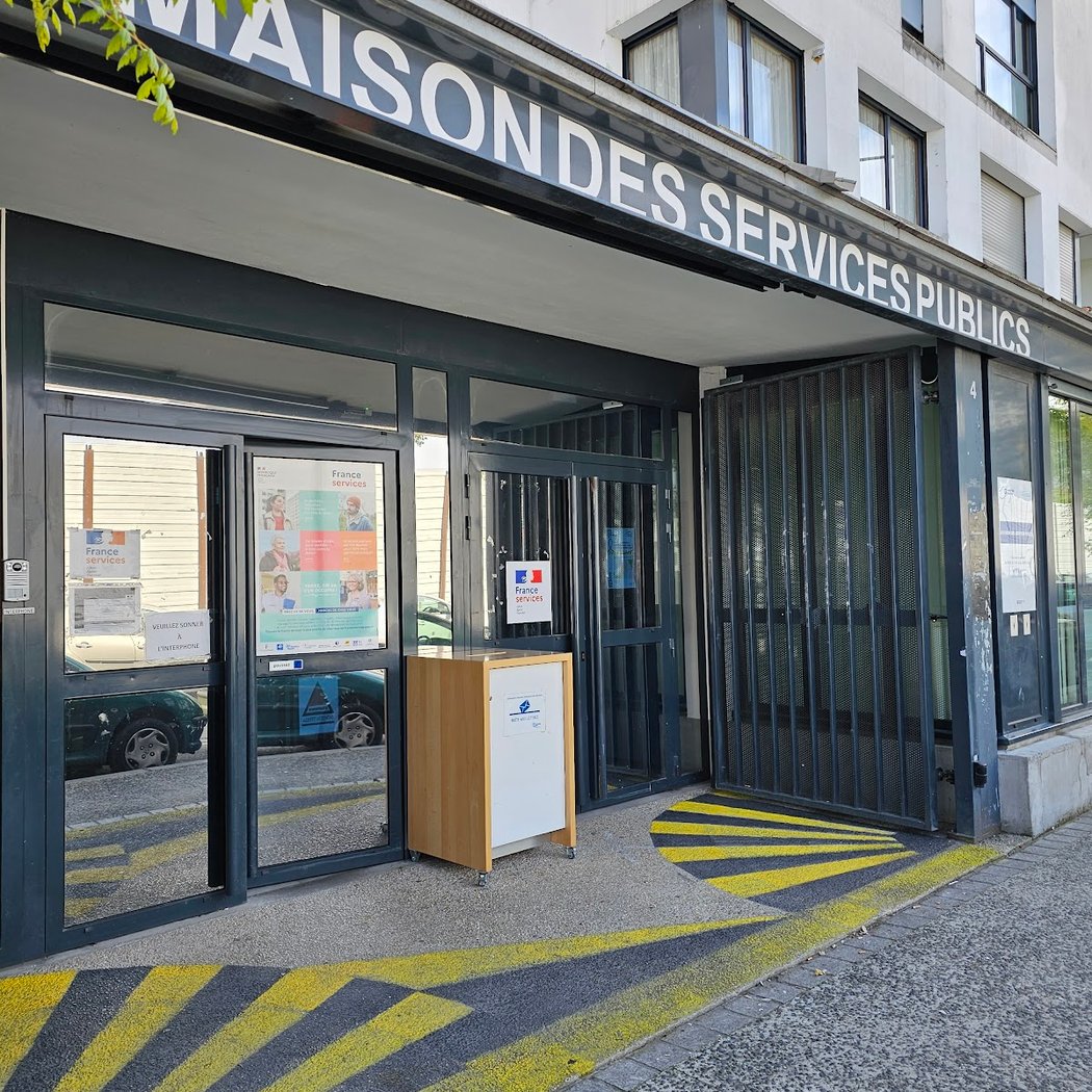 Maison des Services Publics 1